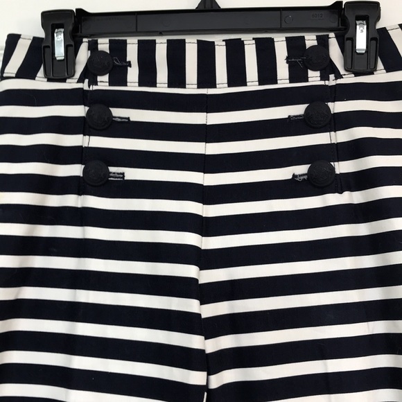 Express Double Button Front Pants-Size 00R - Picture 3 of 6